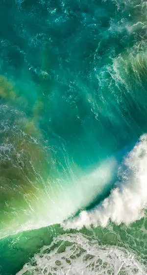 Green Ocean Waves iPhone iOS 10