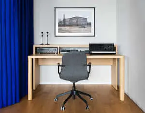 Enjoy the Simplicity of Zoom Meetings