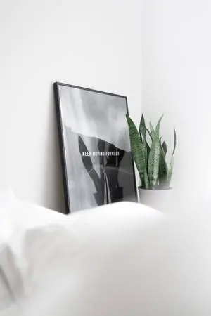 White Aesthetic Photo Frame